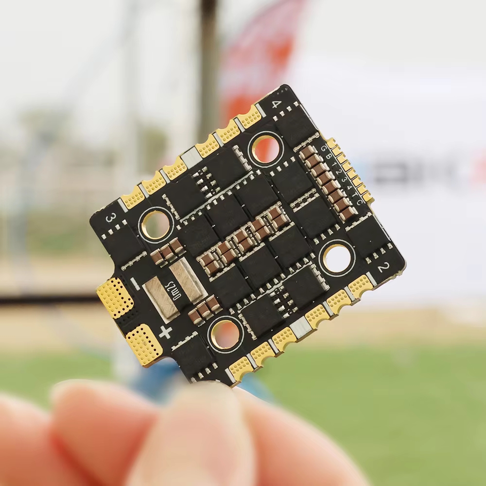 ชุดควบคุมการบินระยะไกล Speedyb - Flight Controller บทวิจารณ์และราคา